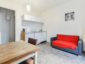 24049692-Ferienwohnung-2-Paris-300x225-5