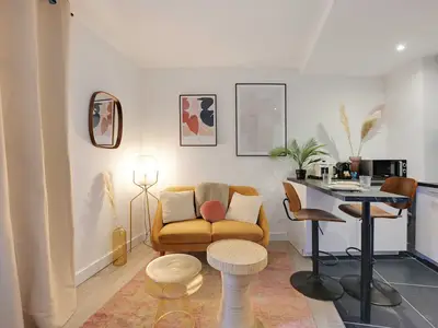 Ferienwohnung für 3 Personen (46 m²) in Paris 2/10