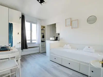 Ferienwohnung für 3 Personen (15 m²) in Paris 1/10