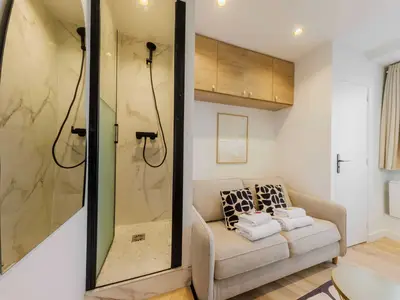 Ferienwohnung für 2 Personen (10 m²) in Paris 3/10