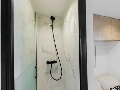 Ferienwohnung für 2 Personen (10 m²) in Paris 9/10