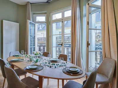Ferienwohnung für 9 Personen in Paris 2/10