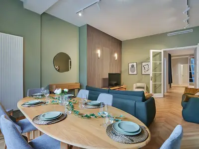 Ferienwohnung für 9 Personen in Paris 8/10