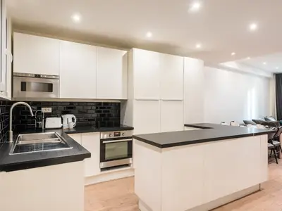 Ferienwohnung für 5 Personen (80 m²) in Paris 3/10
