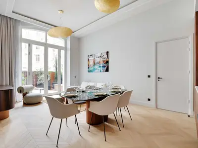 Ferienwohnung für 5 Personen (90 m²) in Paris 8/10