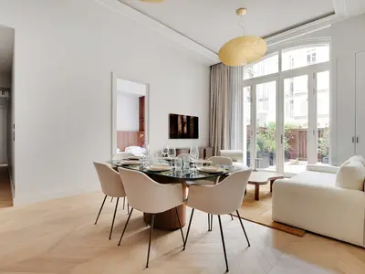 Ferienwohnung für 5 Personen (90 m²) in Paris 10/10