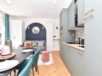 DiningRoom