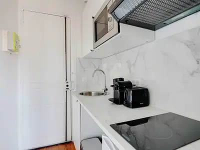 Ferienwohnung für 3 Personen (16 m²) in Paris 10/10