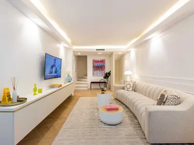 Ferienwohnung für 9 Personen (150 m²) in Paris 1/10