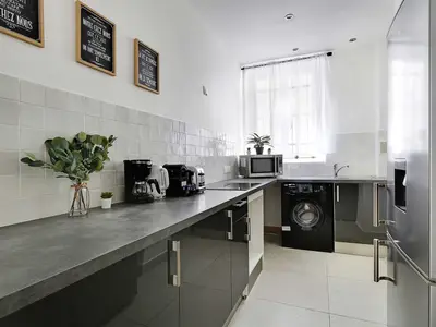 Ferienwohnung für 13 Personen (120 m²) in Paris 6/10