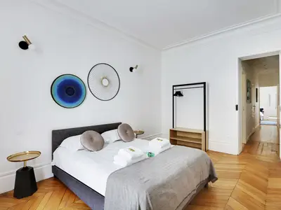 Ferienwohnung für 13 Personen (120 m²) in Paris 8/10