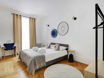 Ferienwohnung für 13 Personen (120 m²) in Paris 9/10