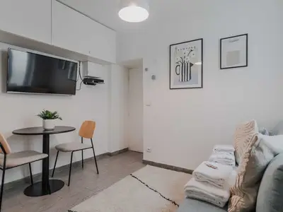 Ferienwohnung für 3 Personen (15 m²) in Paris 9/10
