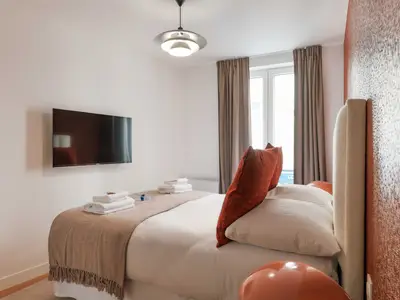 Ferienwohnung für 11 Personen (99 m²) in Paris 10/10