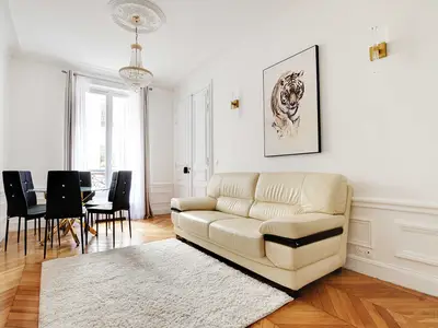 Ferienwohnung für 9 Personen (97 m²) in Paris 6/10
