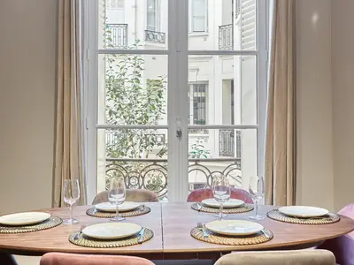 Ferienwohnung für 7 Personen in Paris 8/10
