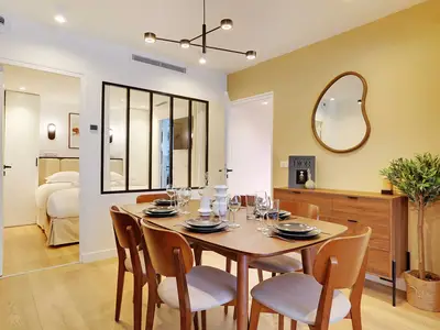 Ferienwohnung für 9 Personen (45 m²) in Paris 10/10