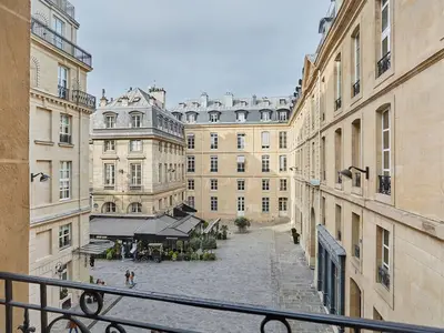 Ferienwohnung für 7 Personen in Paris 4/10