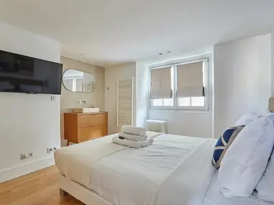 Ferienwohnung für 7 Personen in Paris 10/10