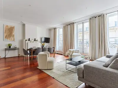 Ferienwohnung für 9 Personen in Paris 7/10