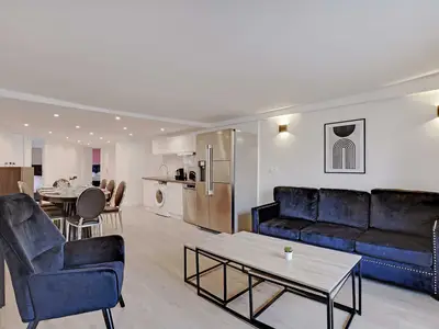 Ferienwohnung für 9 Personen (120 m²) in Paris 1/10