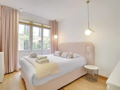 Ferienwohnung für 11 Personen (80 m²) in Paris 4/10