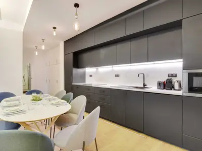 Ferienwohnung für 11 Personen (80 m²) in Paris 10/10