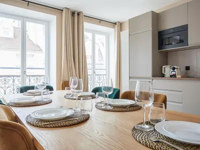 Ferienwohnung für 7 Personen in Paris 9/10