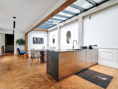 Ferienwohnung für 9 Personen (130 m²) in Paris 10/10
