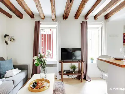 Ferienwohnung für 3 Personen (17 m²) in Paris 10/10