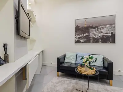Ferienwohnung für 3 Personen (17 m²) in Paris 1/10