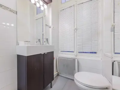 Ferienwohnung für 3 Personen (17 m²) in Paris 10/10