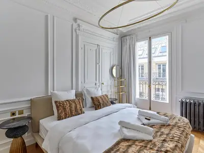 Ferienwohnung für 7 Personen in Paris 10/10