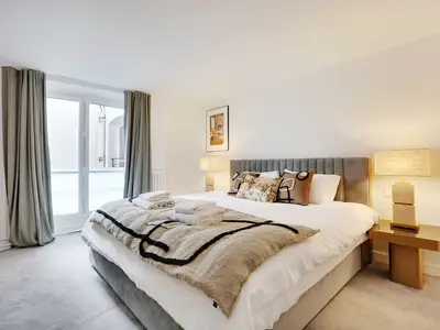 Ferienwohnung für 7 Personen (110 m²) in Paris 3/10