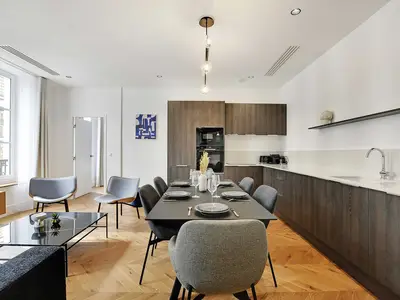 Ferienwohnung für 7 Personen (80 m²) in Paris 8/10