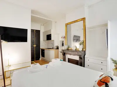 Ferienwohnung für 3 Personen (15 m²) in Paris 10/10
