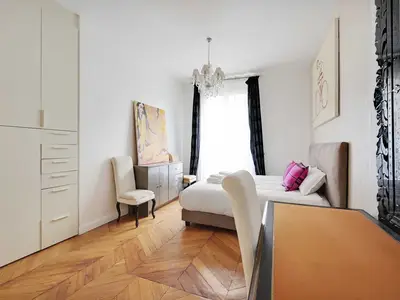 Ferienwohnung für 5 Personen (99 m²) in Paris 9/10