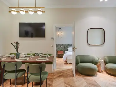 Ferienwohnung für 7 Personen in Paris 10/10