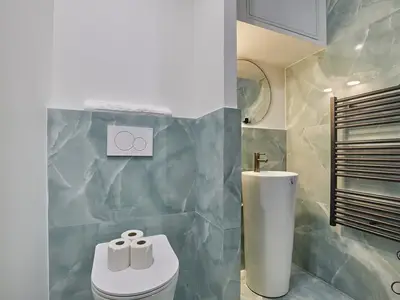 Ferienwohnung für 9 Personen (121 m²) in Paris 9/10