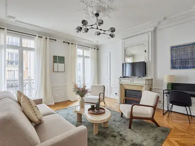 Ferienwohnung für 9 Personen in Paris 10/10