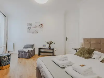 Ferienwohnung für 6 Personen (44 m²) in Paris 10/10