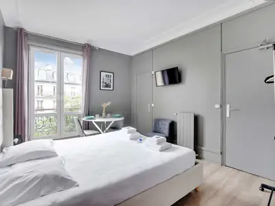 Ferienwohnung für 3 Personen (18 m²) in Paris 6/9