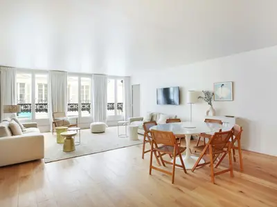 Ferienwohnung für 9 Personen in Paris 9/10