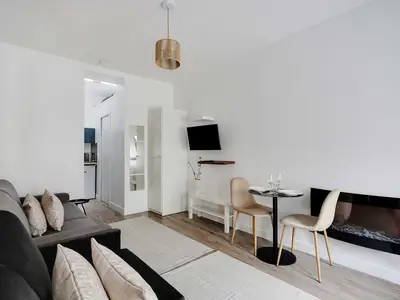 Ferienwohnung für 5 Personen (18 m²) in Paris 8/10