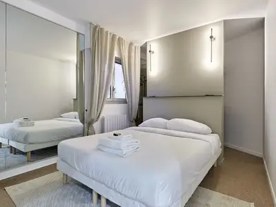 Ferienwohnung für 9 Personen in Paris 10/10