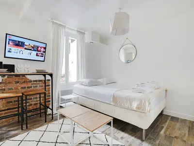 Ferienwohnung für 3 Personen (18 m²) in Paris 1/10