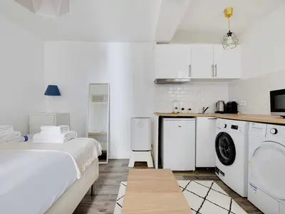 Ferienwohnung für 3 Personen (18 m²) in Paris 10/10