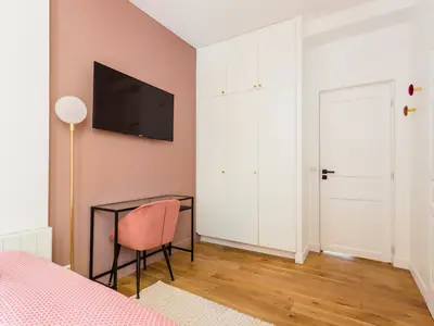 Ferienwohnung für 9 Personen (91 m²) in Paris 10/10