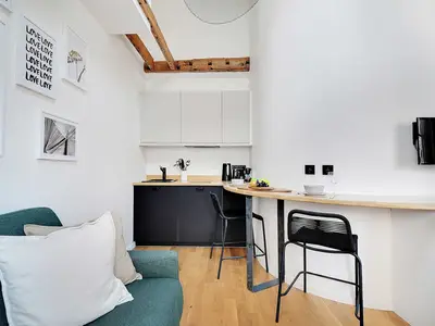Ferienwohnung für 5 Personen (21 m²) in Paris 10/10
