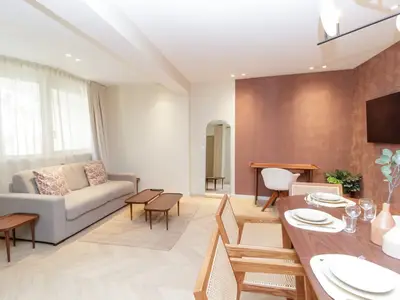Ferienwohnung für 7 Personen (74 m²) in Paris 9/10